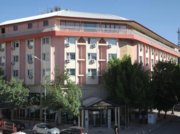 هتل بیوک اورارتو وان