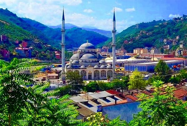 چگونه از تهران به ترابزون برویم؟