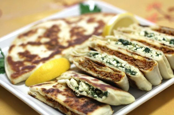 گوزلمه Gözleme