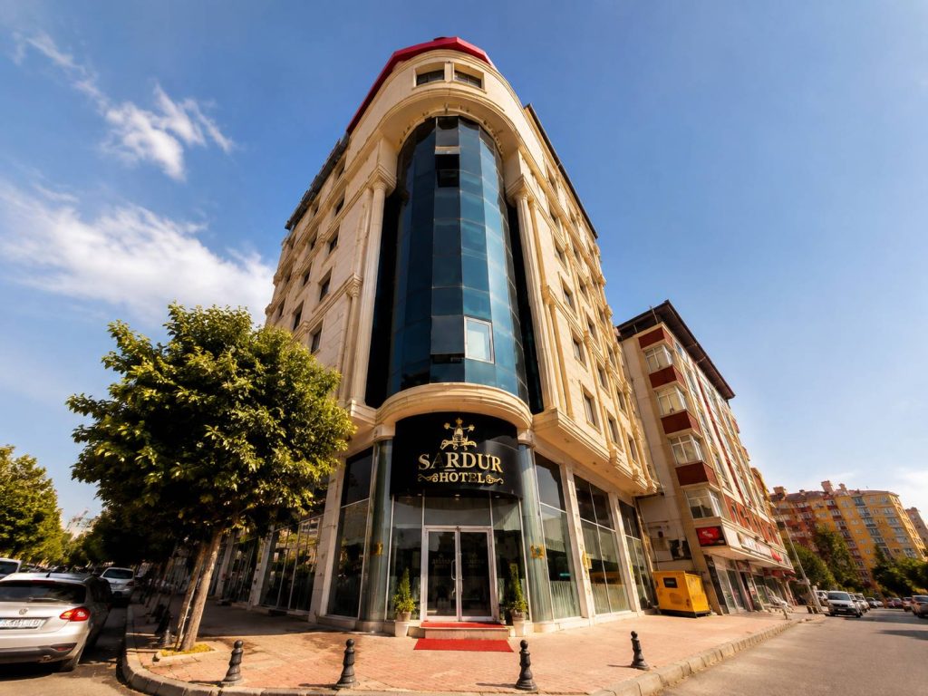 ساردور هتل وان